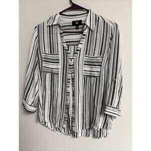 Women's IZ Byer Button Up Blouse Large Black And White